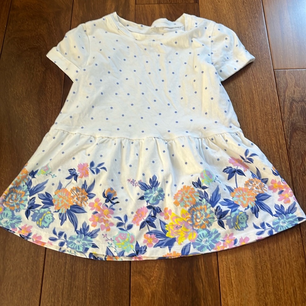 Girls Size 5 floral print top OshKosh